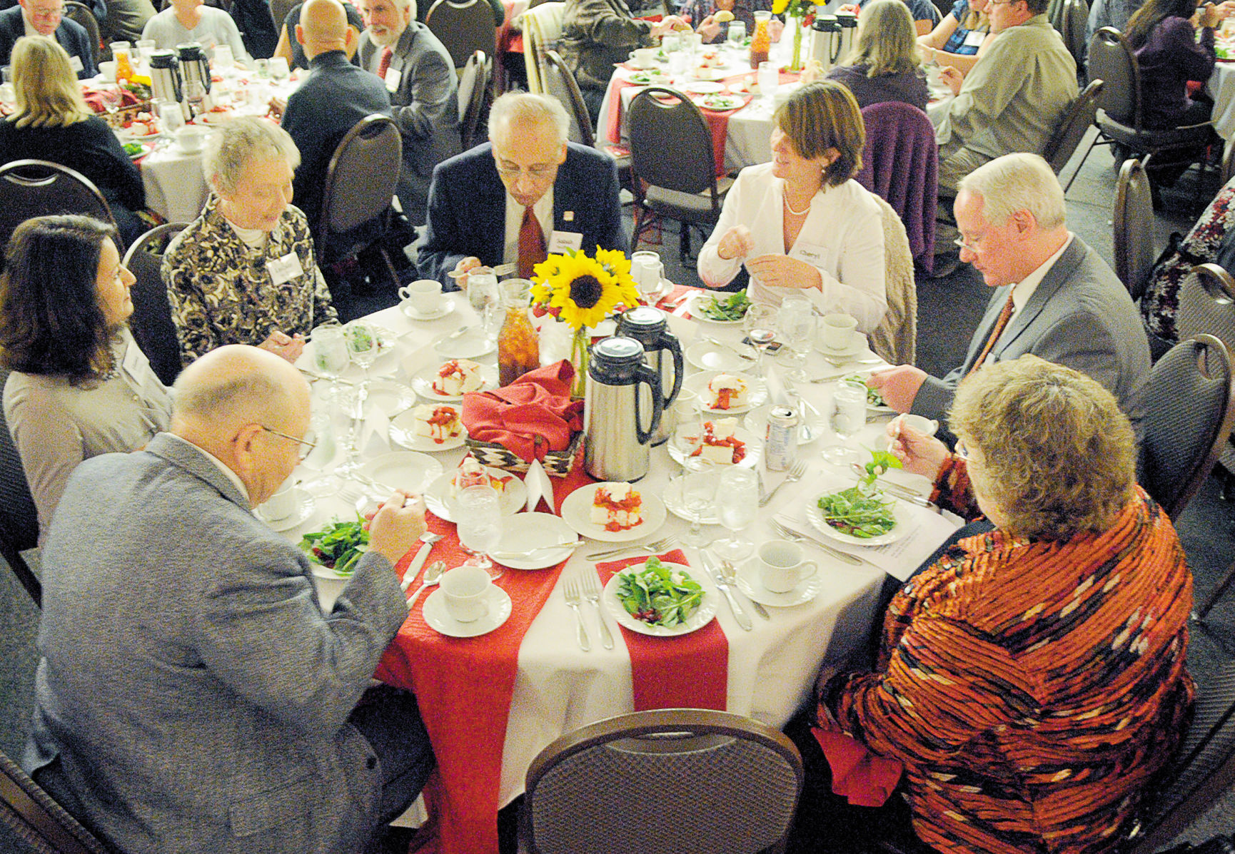 032319-cgt-nws-Ed Ray 25-year-club-2010